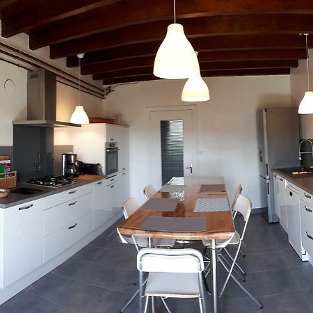 Grand Gite Maison D Alice Auvergne - 15 Personnes Saint-Bonnet-les-Quarts エクステリア 写真